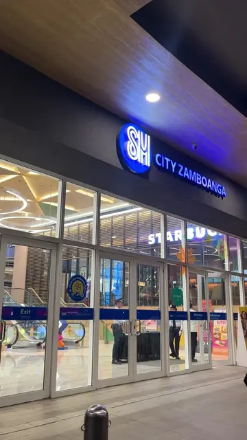 what do you eat at the food court? here’s what we got at sm city zamboanga food 