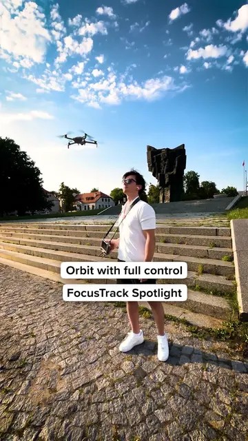 Want smoother orbit shots without giving up control? FocusTrack Spotlight keeps 