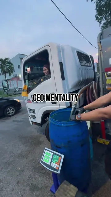 POV : Bila isteri suruh jual minyak terpakai dekat @Abang Minyak  #AmazingCEO #F