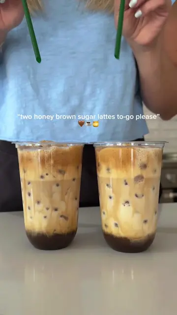 One for me, one for you 🤎🍯 Honey Brown Sugar Latte: • 2 tsp Nescafé gold insta