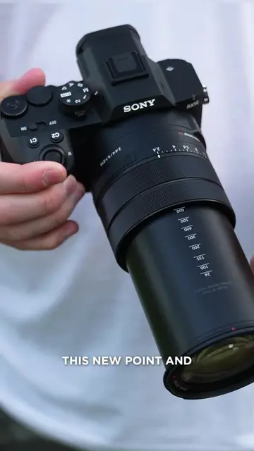Sony just brought back the RX10 line after almost 10 years 👀 And the standout f