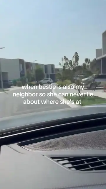 Keeping tabs on her🕵🏻🕵🏻 #bestievibes #girlthings #neighbors 