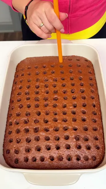 This cake is rich, creamy, and way too easy!