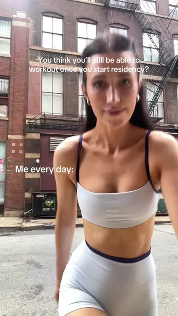 Will residency be busy? Yes. Will I still be at the gym? Also yes. 💪🏼 Workout 