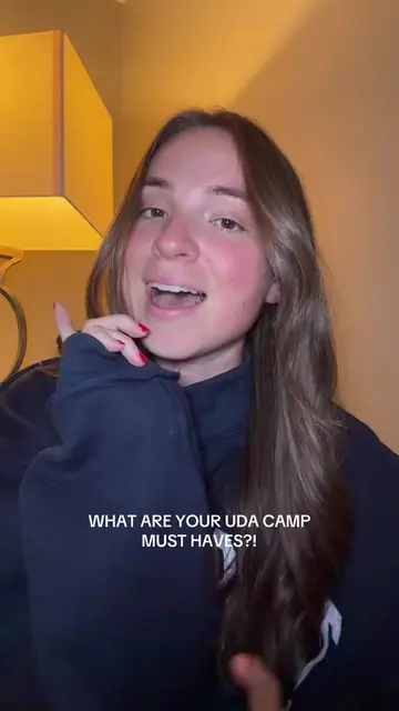 what is one thing you couldn’t live without at camp!! LMK IN THE COMMENTS!!!!!! 
