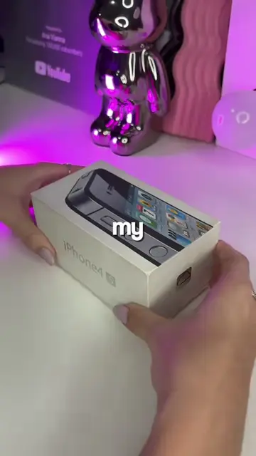 iPhone 4s 📱🍬 #iphone #cleaning #storytime #asmr #tiktokgrowthchallenge 