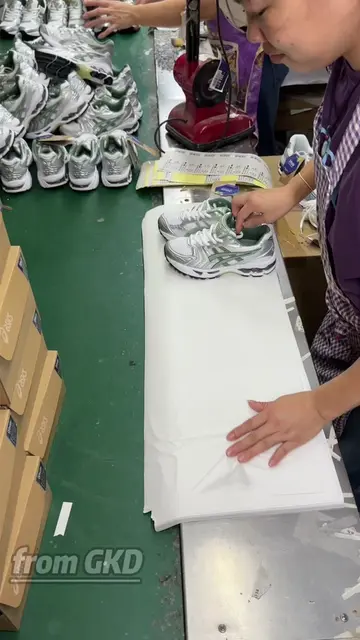 Your order is being rushed for production.wholesale cooperation iswelcome#shoes 