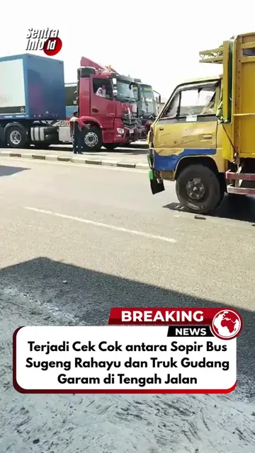Diduga terjadi cek cok antara pengemudi Bus Sugeng Rahayu dengan sopir truk Guda