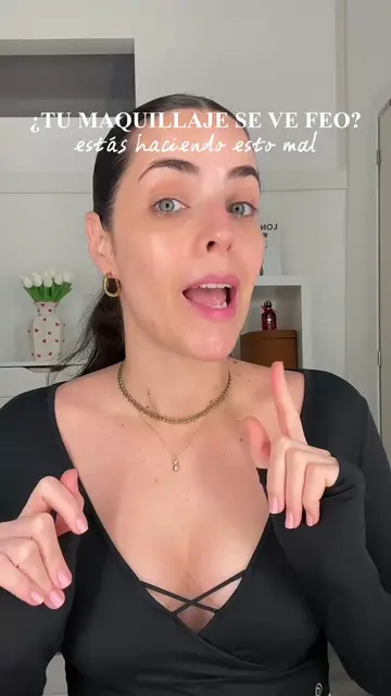 Si el maquillaje se te ve seco, se te hacen parches o te salen grumitos, te inte