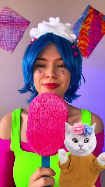 DIY Rainbow Soda Popsicles 😻 Meow! 🐾 #funny #reaction #cat #kitty #animal come