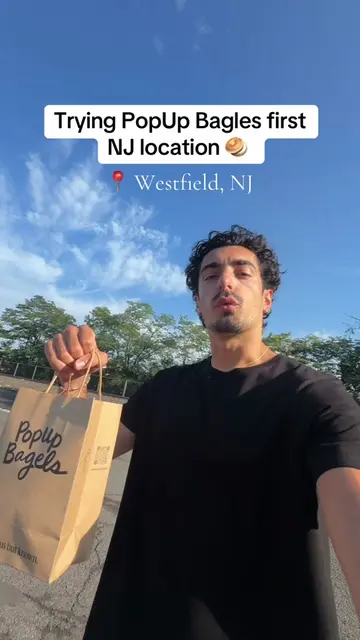 Trying PopUp bagels first New Jersey location in Westfield, NJ #popupbagels #wes