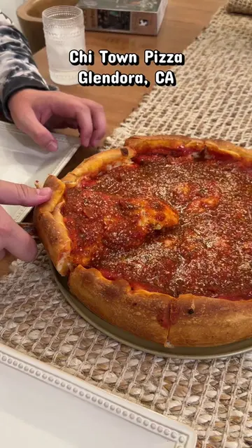 This cheese pull was too beautiful not to share. With over a half lb of cheese t