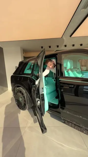 This $1.2 Million Mansory Rolls Royce Cullinan is Sick 😎@VIP Motors #car #luxur