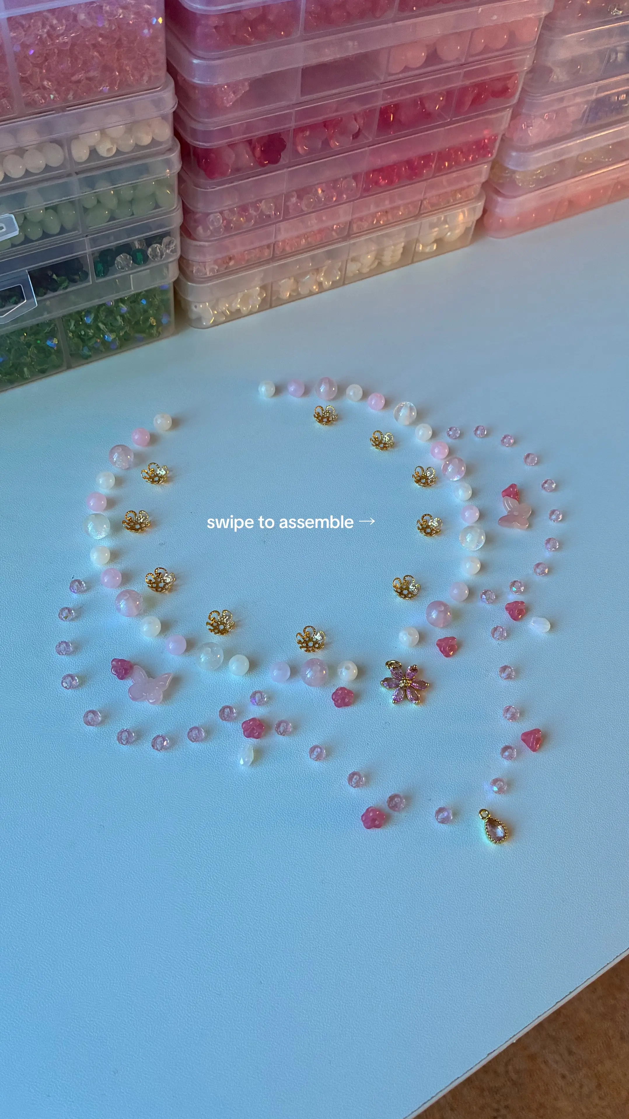 what do we think of this one chat? 🌸🫧🎀 #handmadejewelry #jewelrymaking #Small