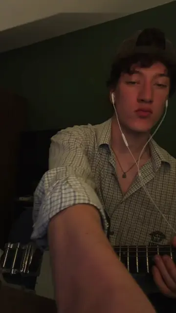 WEST COAST. #guitartok #lanadelrey #westcoast #fyp 