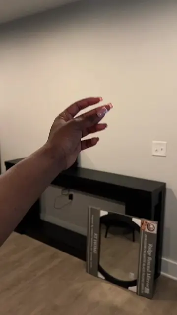 turning my apartment into a cozy home🤍 i’m obsessed with it ugh! i’m never leav
