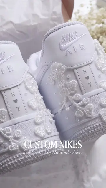 do you need a pair?👀👟✨🫶🏻🤍💌 #wedding #weddingshoes #bride #2026bride #bride