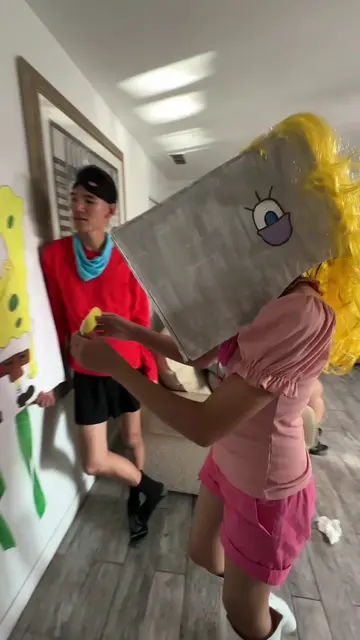 Who’s was your favorite? Every costume was diyed/thrifted except barnacle boy 😬