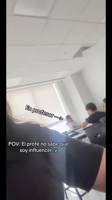 En las clases de la UTP nunca te aburres Jsjsjsjs #tiktoklive #livehighlights #u