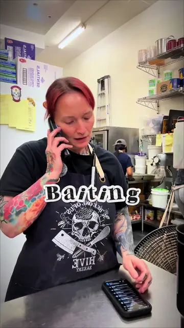 Baking and rage baiting🧁 Pt. 2 of being EMPLOYED unlike the haters ringing my l