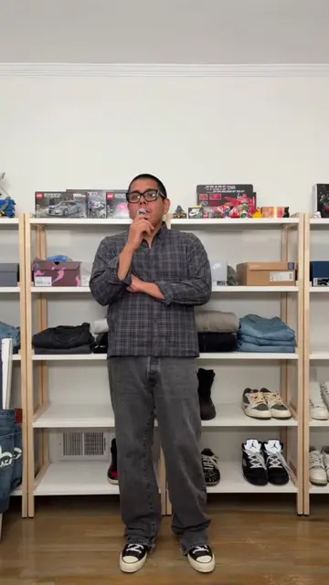My current DACA situation… #daca #sneakerhead #nyc #streetwear #mexican 