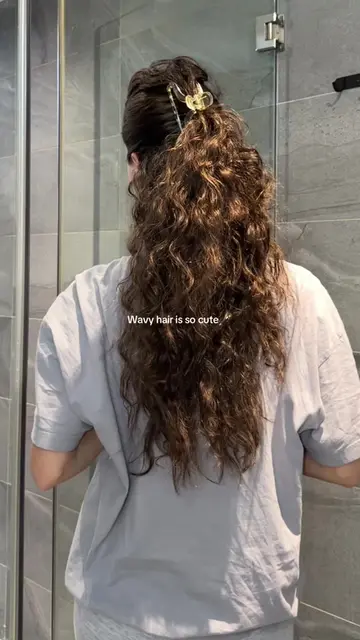 #hairstyle #wavyhairroutine #wavyhair #hairtransformation #hairlook 