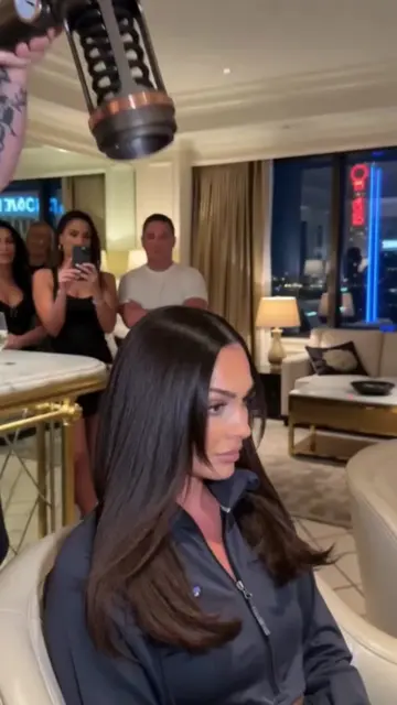 POV: The future of beauty is no longer science fiction 🤖✨ Imagine entering a fu