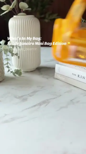 How cute is this?!☀️😍 I added this mini @Sol de Janeiro ​⁠ Cheirosa Cuties Trav