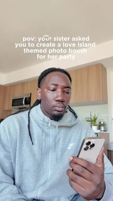 I GOT A TEXT and a request 👨🏿‍💻🏝️ #LoveIsland #photobooth #softwareengineer 
