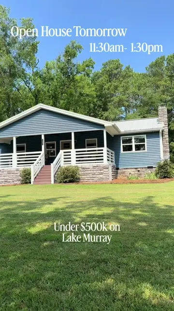 Lake Murray living at its finest 🛥️ 2 bed 2 bath waterfront gem with 125ft of s