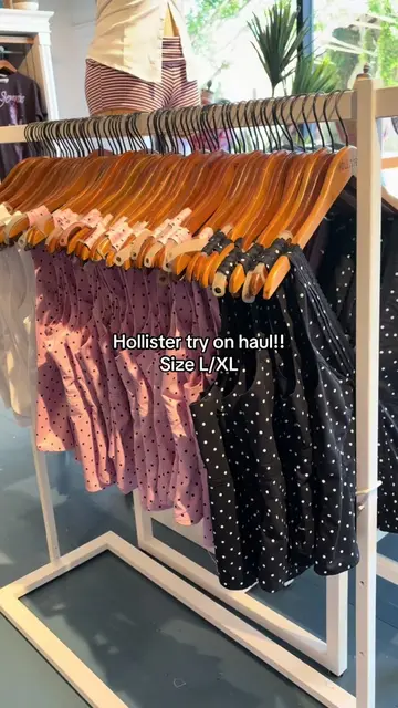 Soo cute! I love the green color #tryon #hollister #haul #fashion #outfitinspo 