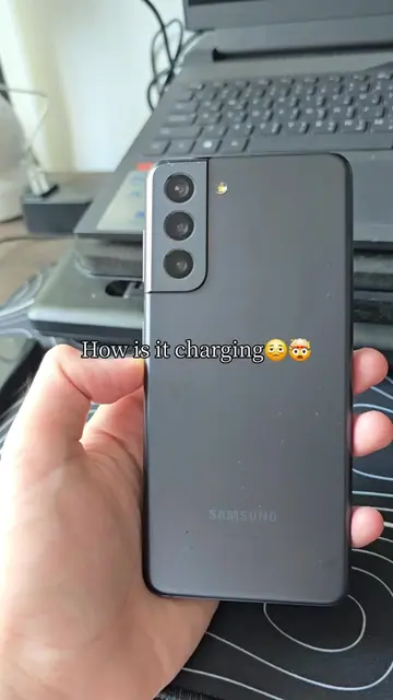 Its called "wireless" charging for a reason btw #techtok #s24ultra #s21 #samsung