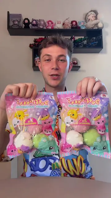 Sofficiottiiii 🥟  @d-kidz official  #Squishy #asmr #ravioli #blindbox #unboxing