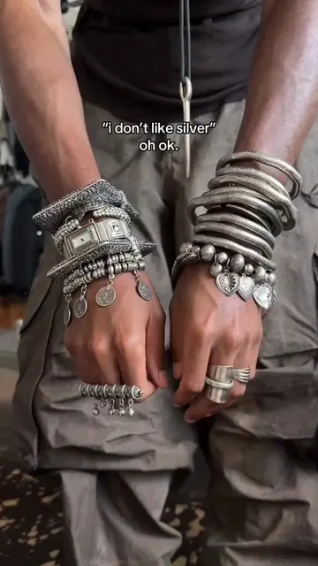 well i love silver 🖤 #silverjewelry #vintagejewelry #bangles #jewelrytiktok #ny