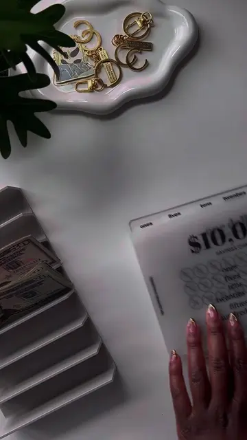$300 going into my $10k challenge today🙈.  saving for our big move to south kor