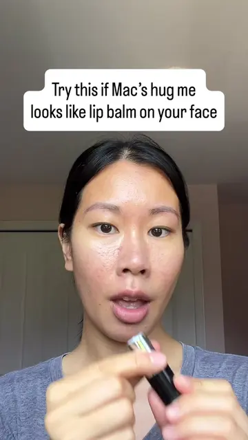 A little hack to how i make @M·A·C Cosmetics hug me pop a little bit more on me 