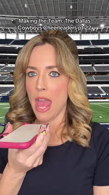 Horizontally and vertically challenged isn’t gonna work for DCC, Emily! #dcc #da