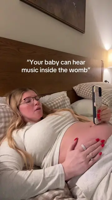 She might as well get with the program now #pregnant #lilwayne #pregnancy #20wee