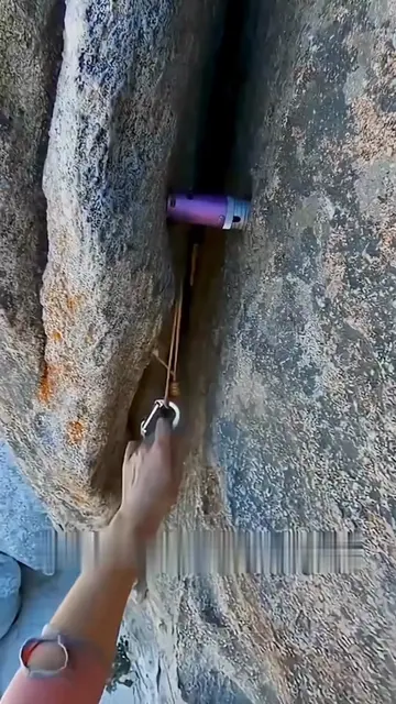 Every Rock Climber Needs This Survival Tool! #gadget #innovation #fyp #climbing 