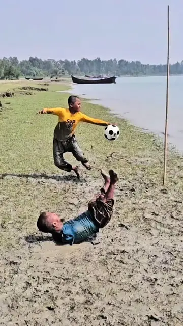 This video has a suprise ending #fyp #skelly #funny #comedy 
