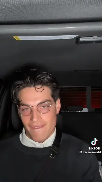 Daddy Cam 🤗❤️‍🔥❤️‍🔥❤️‍🔥 @itscamsworld  #itscamsworld #cameronporras #grills 