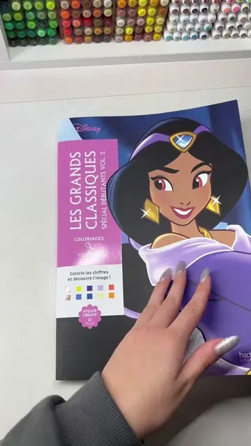 The best therapy for your anxiety🎀 #asmr #asmrcoloring #arttherapy #relaxing #a