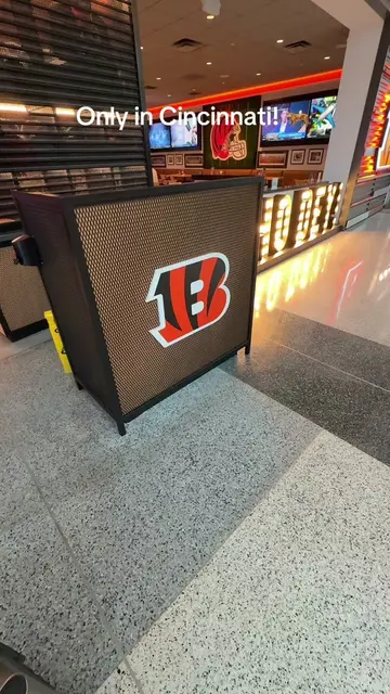 This Bengals Bar at the Cincinnati Airport Is INSANE! 🐅✈️ #bengals #whodey #cin