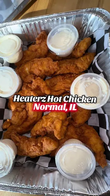 🔥🐔Shoutout to the employees. Two people were holding down the whole restaurant