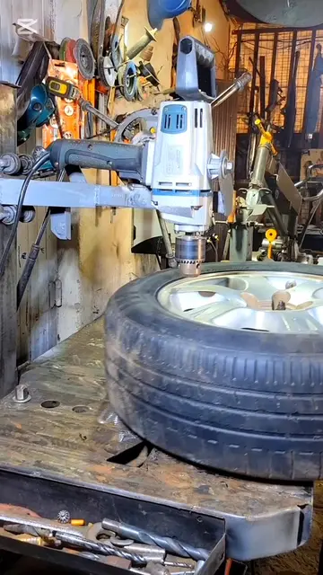 A client needed this repair ASAP.   Expanding the center of the wheel 🛞 hub fro