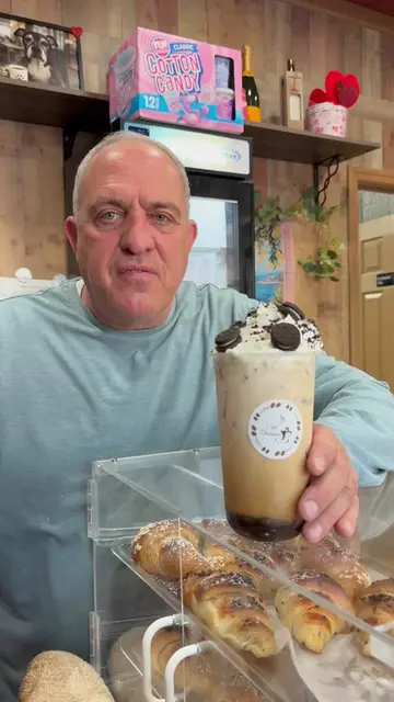 #cafegianna #fyp #rabbittiktok #famous #