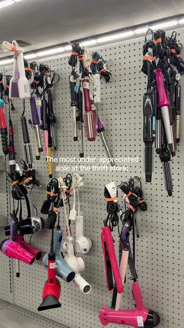 HAIR CARE 💈🎀 #thrifted #hairtools #hairtok #stylist #dyson 