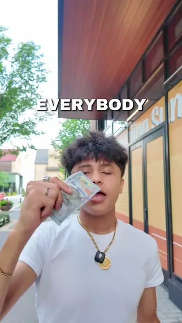 Vendors in bio🤝 #rich #richlifestyle #entrepreneur #reselling 