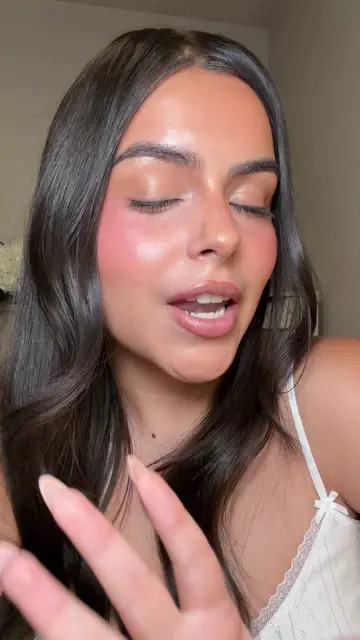 how to achieve blurred AND glowy makeup with @Kosas cloud set loose powder in tr