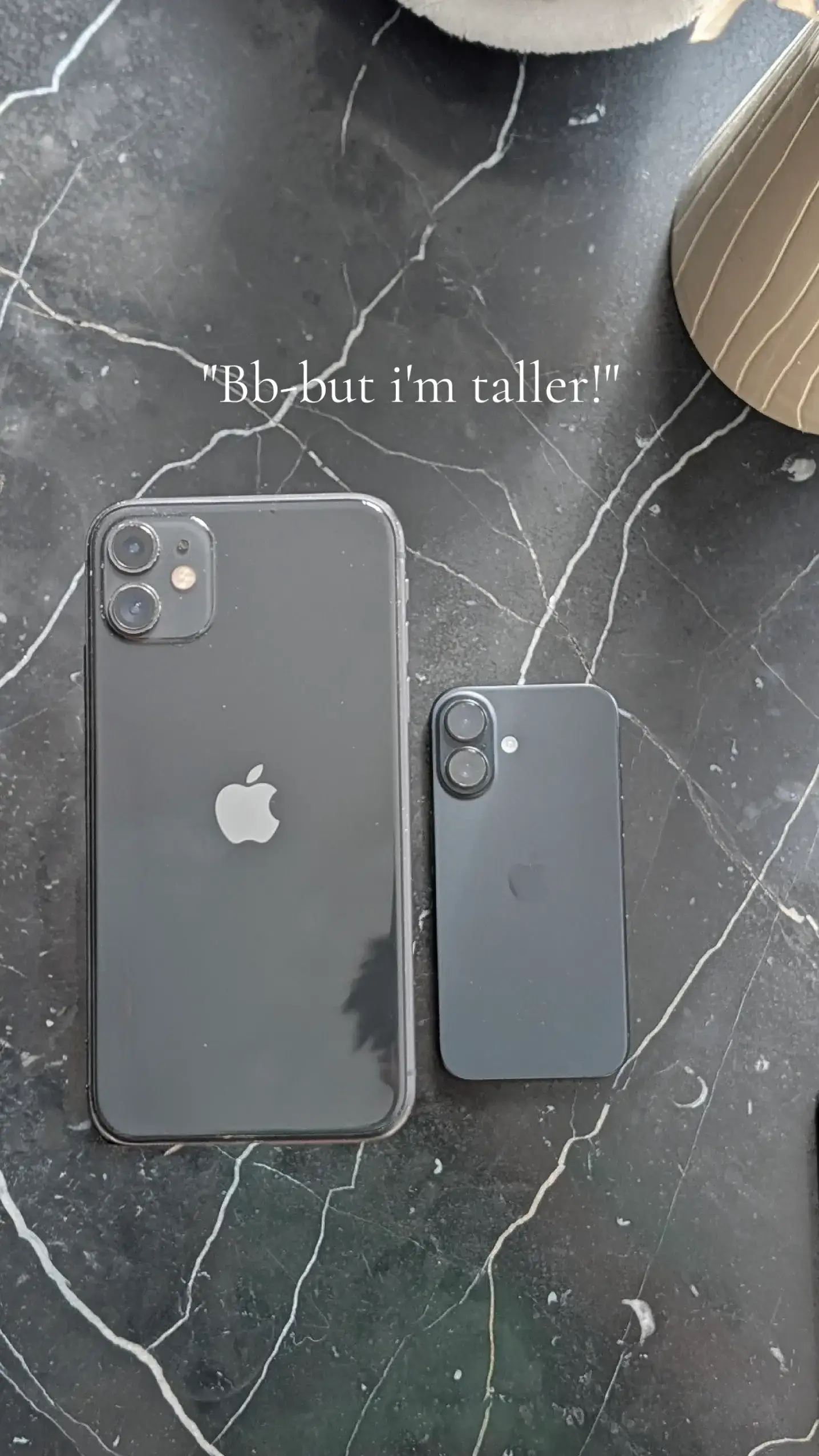 #iphone11 #iphone16 #fyp iPhone 11 was goated but LCD screen and 60hz cmon 😭 st